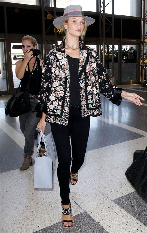 Airport Style: Rosie Huntington